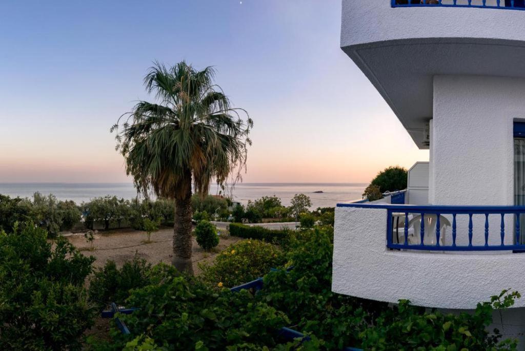 Creta Sky Apartman Ahliá Kültér fotó