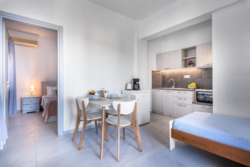 Creta Sky Apartman Ahliá Kültér fotó