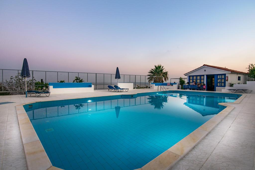 Creta Sky Apartman Ahliá Kültér fotó