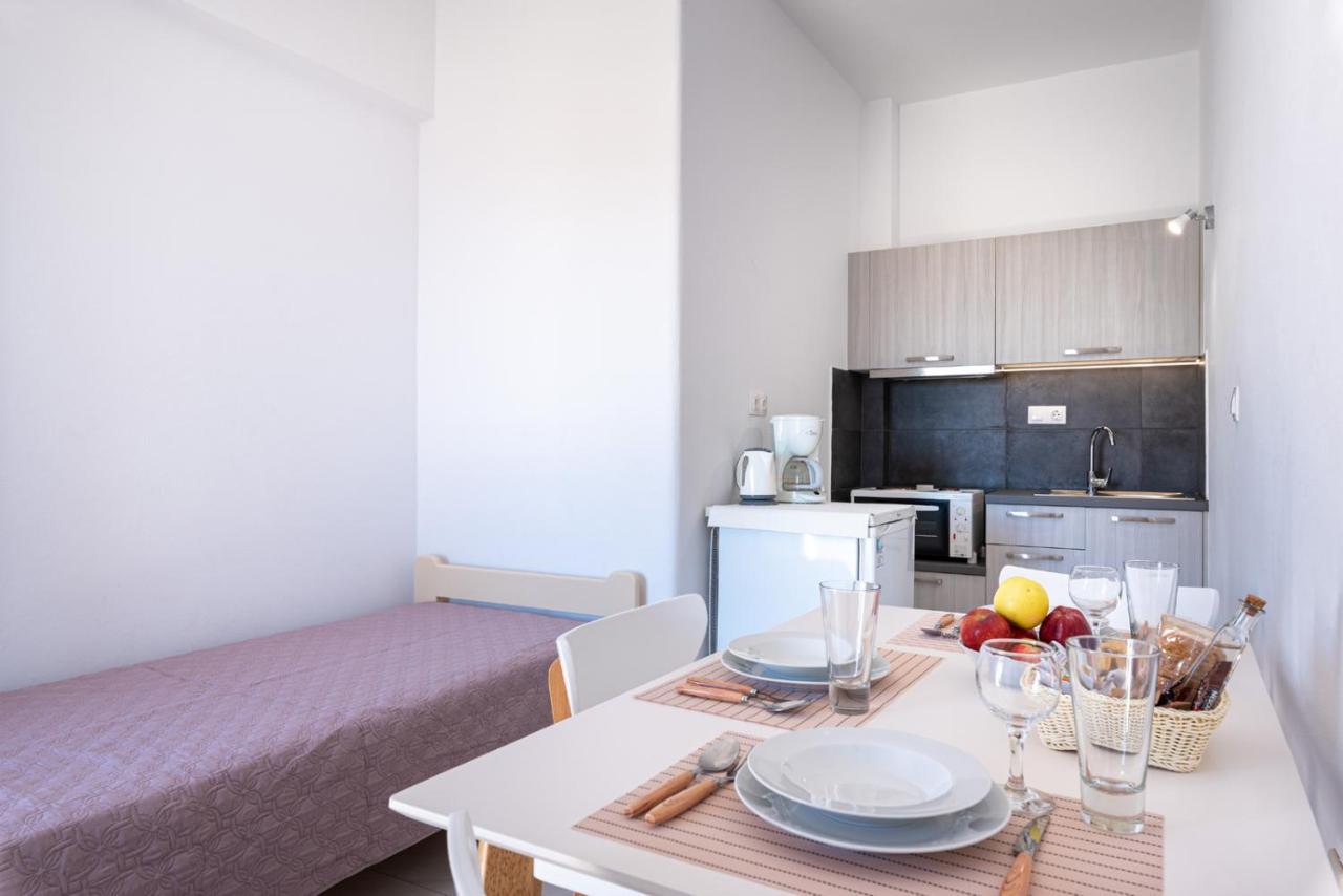 Creta Sky Apartman Ahliá Kültér fotó